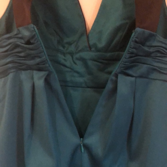 BCBG Paris Emerald Green / Black Dress - Picture 3 of 10